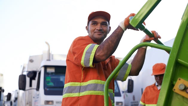 6 Benefits of Telematics for Public Fleets
